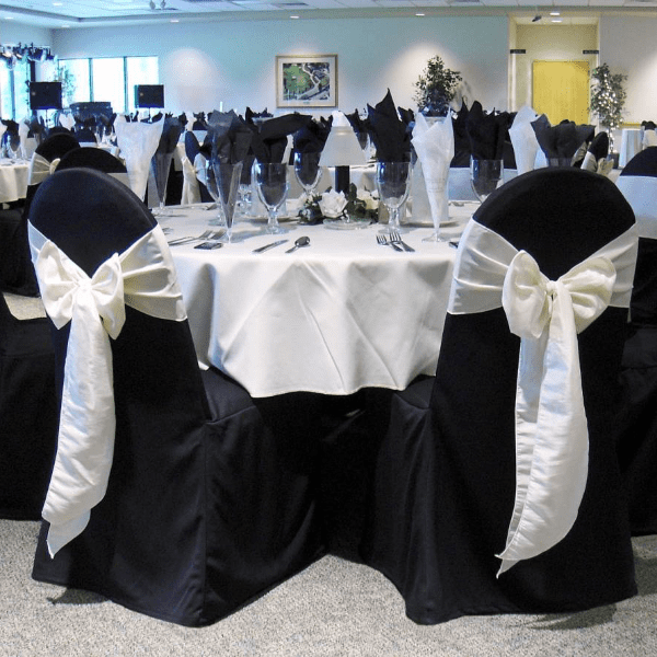 BLACK ROUND TOP SATIN POLYESTER CHAIR COVER